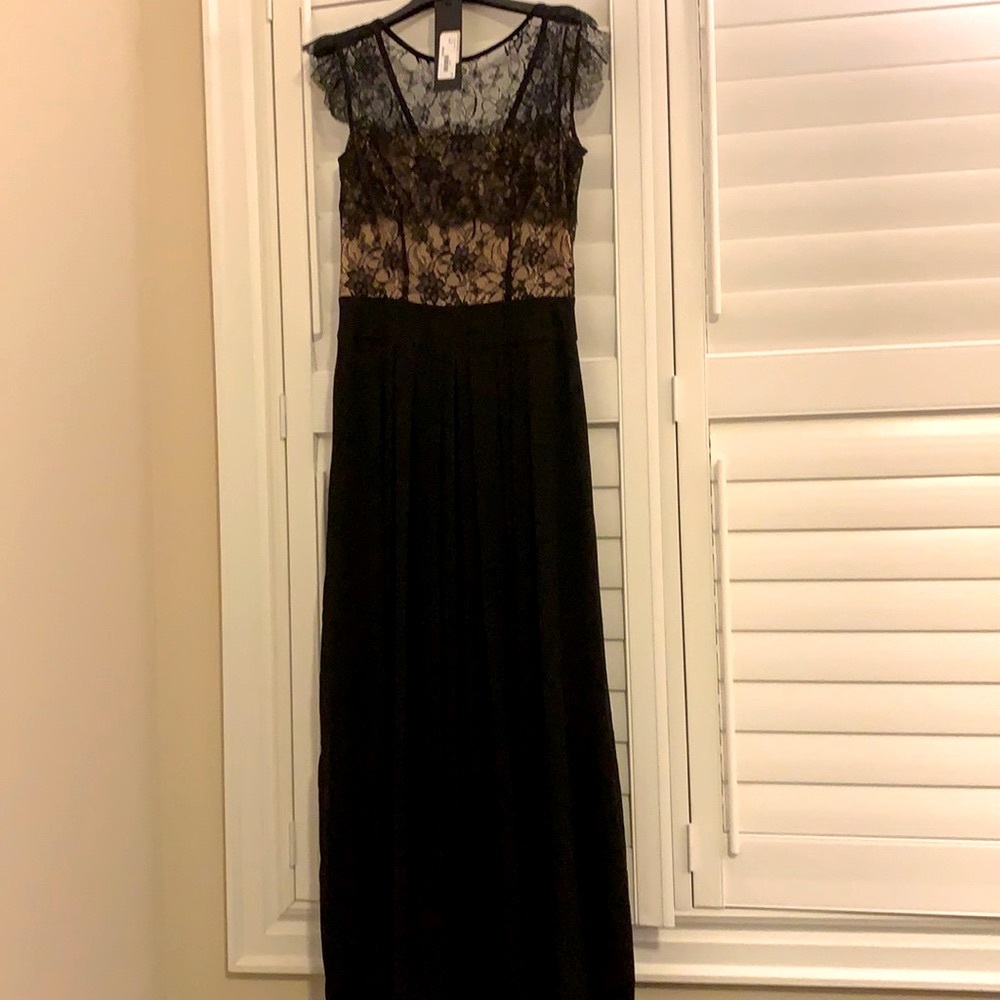 Tenax Collection Black lace floor length gown Size EU 42